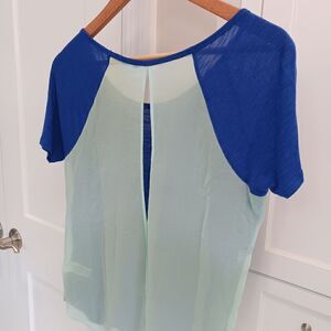 Express Scoopneck Split Back Colorblocked Short Sleeved Top